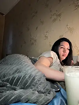 Naughtbaby sexy online show from November 3, 2025, 2:40 pm