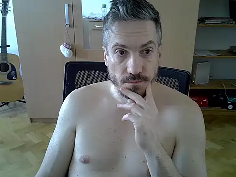 delayclose   online show from April 19, 2026, 12:15 pm