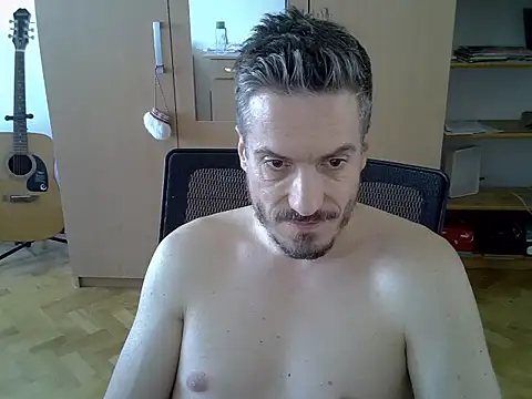 delayclose   online show from April 26, 2026, 12:36 pm