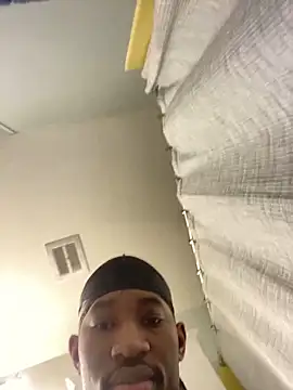 BigDawgStatusBalHarbour online show from December 19, 2025, 3:08 pm