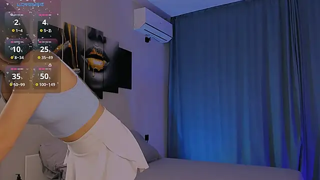 Snapshot of Kandeess chatting on December 14, 2025, 2:55 pm Kandeess online show from December 14, 2025, 2:55 pm