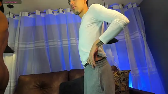 Suckdream1 online show from November 4, 2025, 8:08 pm