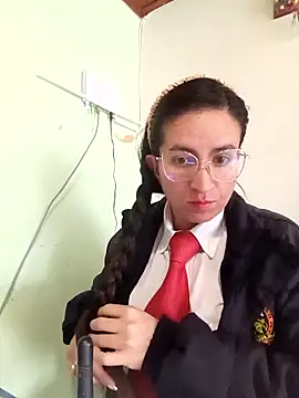 Valentina--1 online show from November 15, 2025, 12:02 pm