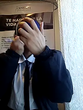 Valentina--1 online show from February 26, 2026, 12:04 pm