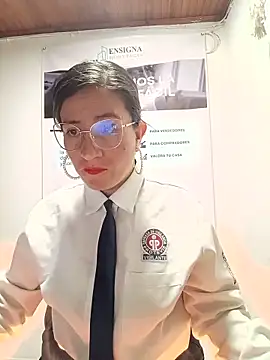 Snapshot of Valentina--1 chatting on June 12, 2026, 10:14 am Valentina--1 online show from June 12, 2026, 10:14 am