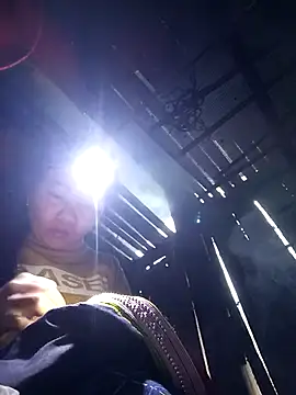 -Heli- online show from November 3, 2025, 8:04 am