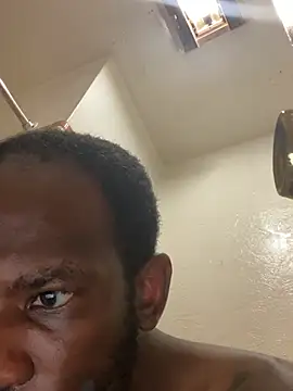 Snapshot of Rayraythegoat chatting on January 11, 2026, 11:10 pm Rayraythegoat online show from January 11, 2026, 11:10 pm