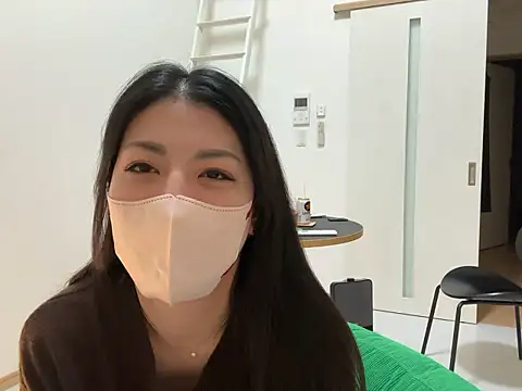 Snapshot of akimix_xoxo chatting on November 5, 2025, 1:11 pm akimix xoxo online show from November 5, 2025, 1:11 pm