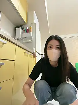 akimix xoxo online show from March 21, 2026, 11:48 am