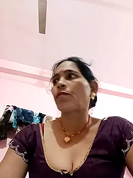 Indiangueen online show from October 27, 2025, 5:28 pm