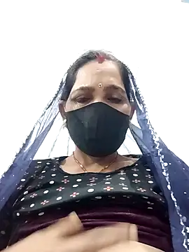 Snapshot of Indiangueen chatting on November 21, 2025, 9:24 pm Indiangueen online show from November 21, 2025, 9:24 pm