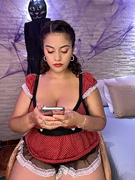 Snapshot of amellita-33 chatting on October 29, 2025, 6:15 am amellita-33 online show from October 29, 2025, 6:15 am