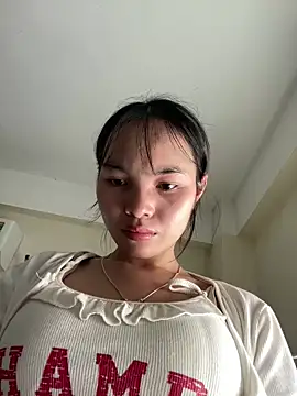 Snapshot of Tina_x chatting on December 23, 2025, 6:44 am Tina x online show from December 23, 2025, 6:44 am