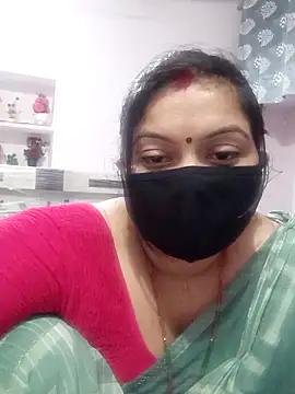 Snapshot of Best_couple2001 chatting on November 5, 2025, 7:41 am Best couple2001 online show from November 5, 2025, 7:41 am