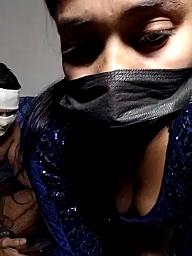 Heena-143 online show from December 16, 2025, 11:37 am