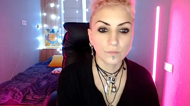 Sweet-n-Strong online show from December 20, 2025, 7:37 am