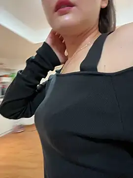 NNBB6688 online show from October 24, 2025, 1:51 pm