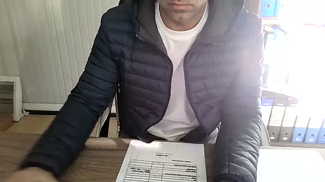 Evasionee online show from November 19, 2025, 8:14 am