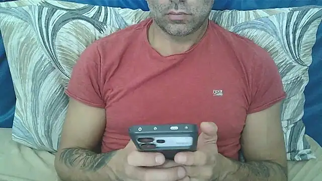 Evasionee online show from November 19, 2025, 8:20 pm