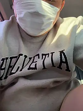 winxp000000 online show from November 10, 2025, 3:16 am