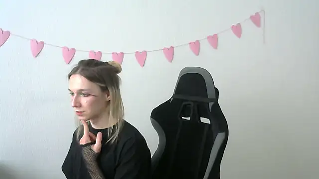 icebenz online show from April 2, 2026, 12:14 pm