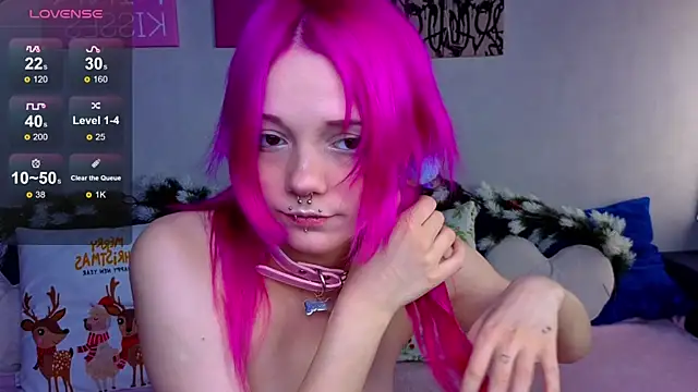 Snapshot of KittieHeart chatting on January 6, 2026, 7:17 pm KittieHeart online show from January 6, 2026, 7:17 pm