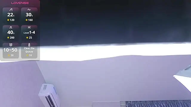 Snapshot of KittieHeart chatting on January 14, 2026, 8:58 pm KittieHeart online show from January 14, 2026, 8:58 pm