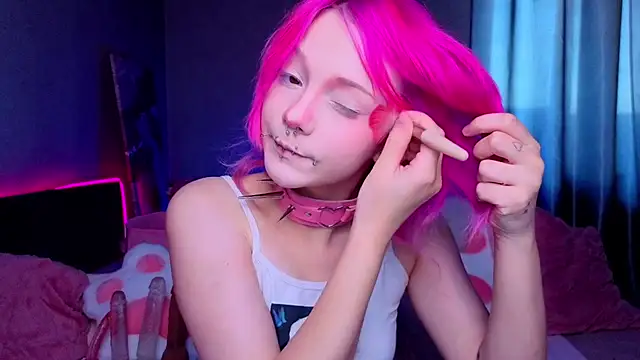 Snapshot of KittieHeart chatting on June 30, 2026, 2:56 am KittieHeart online show from June 30, 2026, 2:56 am