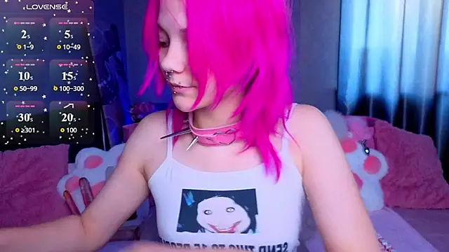 Snapshot of KittieHeart chatting on July 9, 2026, 3:32 am KittieHeart online show from July 9, 2026, 3:32 am