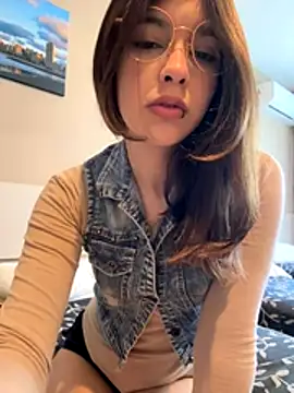 SaraTheCutie online show from November 1, 2025, 3:03 pm