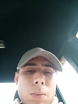 Snapshot of robinhd1234 chatting on December 5, 2025, 1:42 pm robinhd1234 online show from December 5, 2025, 1:42 pm