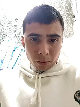 Snapshot of robinhd1234 chatting on February 1, 2026, 11:14 pm robinhd1234 online show from February 1, 2026, 11:14 pm