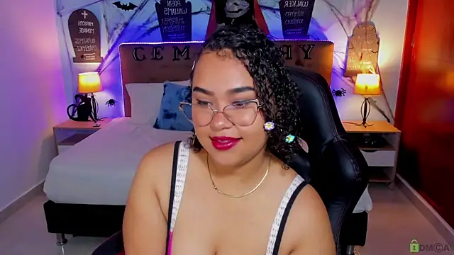 Prettyy zoe online show from October 25, 2025, 12:02 pm