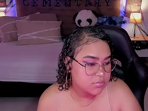 Prettyy zoe online show from October 29, 2025, 11:56 am