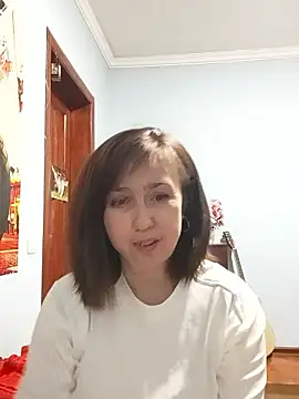 MaryKiki5619 online show from January 13, 2026, 2:22 pm