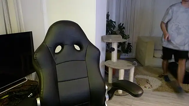 Snapshot of cowboy_co chatting on October 27, 2025, 4:27 am cowboy co online show from October 27, 2025, 4:27 am