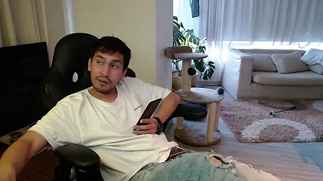 Snapshot of cowboy_co chatting on November 2, 2025, 10:34 pm cowboy co online show from November 2, 2025, 10:34 pm