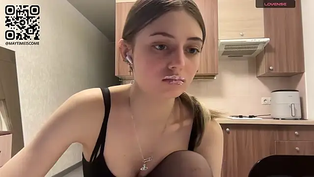 AidaGloshen online show from April 6, 2026, 3:57 pm