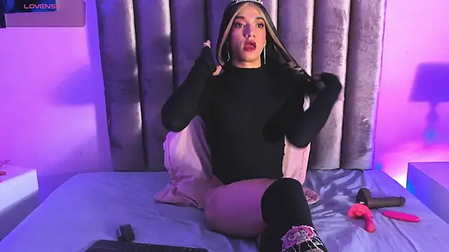 Samy Johnson1 online show from October 29, 2025, 8:10 pm