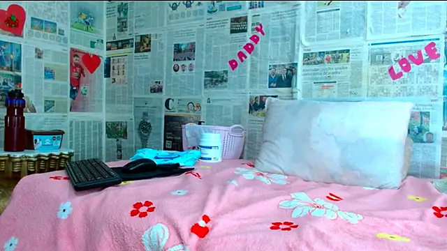 hexaravagina22 online show from January 13, 2026, 6:35 pm