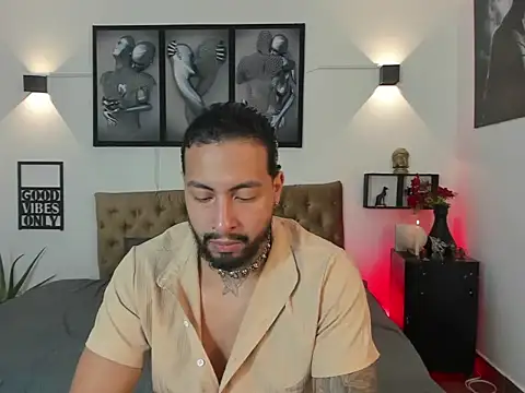 christopher palmerjs online show from November 15, 2025, 1:14 am