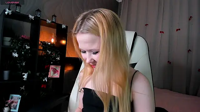 VivieSunn online show from February 5, 2026, 3:33 am