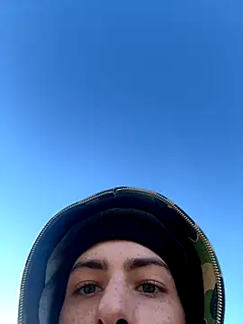 Snapshot of slimshadypt2 chatting on November 21, 2025, 4:16 pm slimshadypt2 online show from November 21, 2025, 4:16 pm