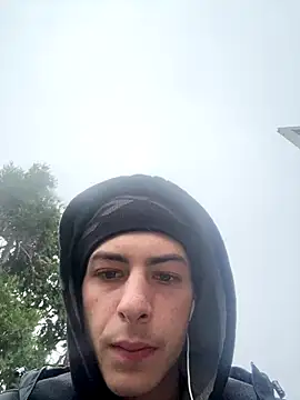 Snapshot of slimshadypt2 chatting on November 28, 2025, 6:43 pm slimshadypt2 online show from November 28, 2025, 6:43 pm