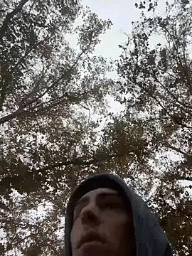 Snapshot of slimshadypt2 chatting on November 30, 2025, 5:39 pm slimshadypt2 online show from November 30, 2025, 5:39 pm