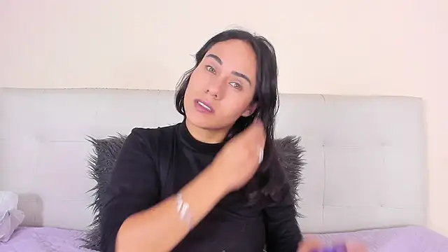 Snapshot of MissyJolie_ chatting on November 4, 2025, 9:25 pm MissyJolie online show from November 4, 2025, 9:25 pm