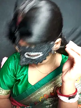 Mampykolkata online show from November 26, 2025, 4:52 pm