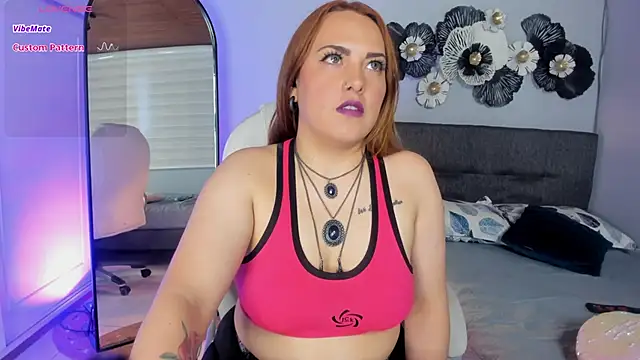 Snapshot of ivory_seduce chatting on November 3, 2025, 8:21 pm ivory seduce online show from November 3, 2025, 8:21 pm