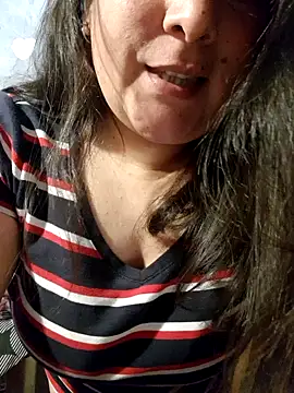 Snapshot of Clara_Arg chatting on October 31, 2025, 12:17 pm Clara Arg online show from October 31, 2025, 12:17 pm