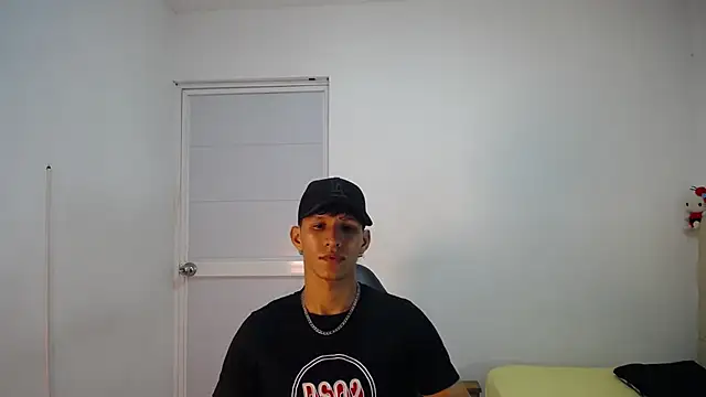 justin andrew2 online show from November 5, 2025, 2:55 am